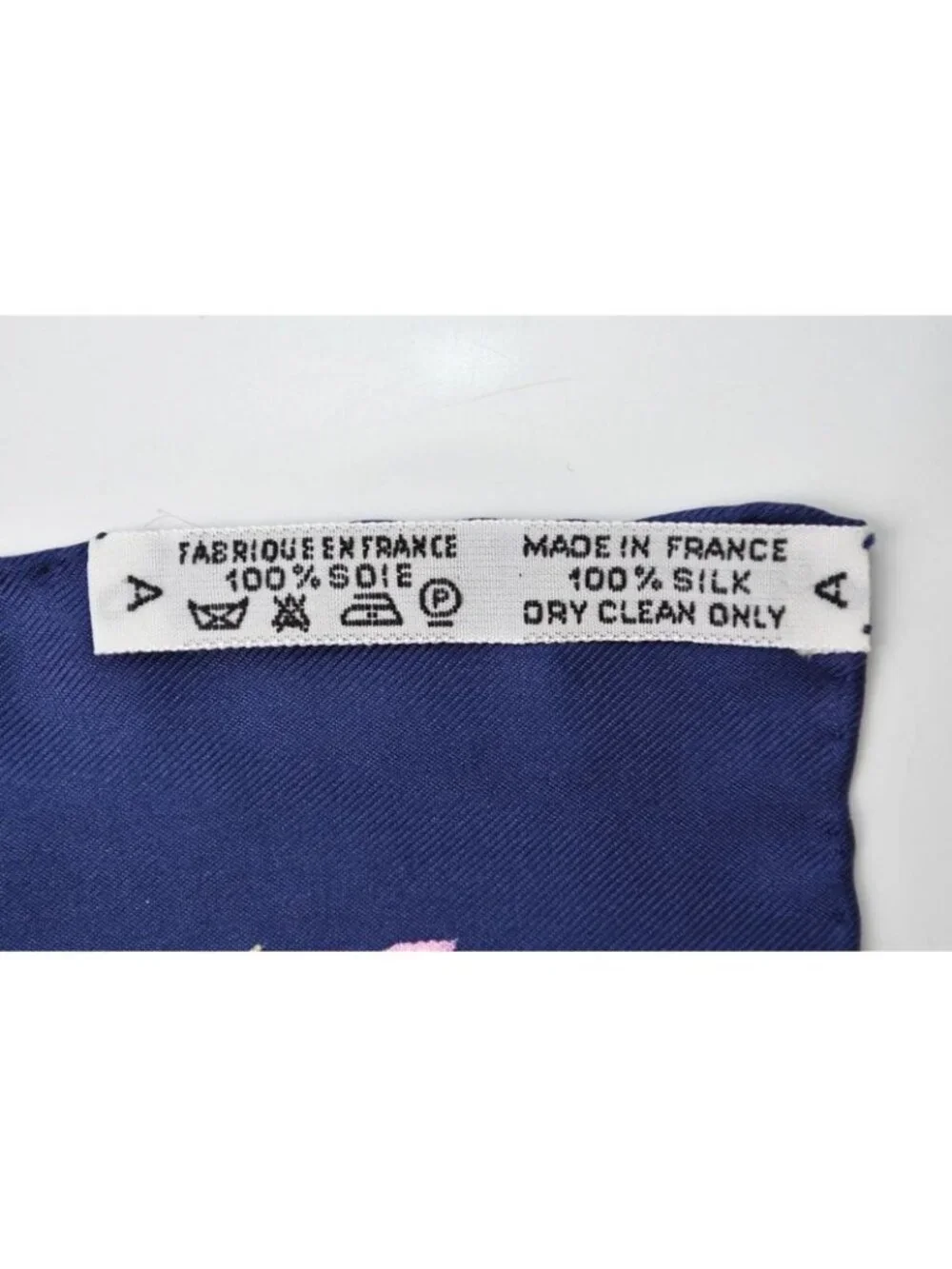 Hermes Scarf Carre 90 Silk Twill Flower Blooming Horse Hd'origny Henri - Picture 13 of 13